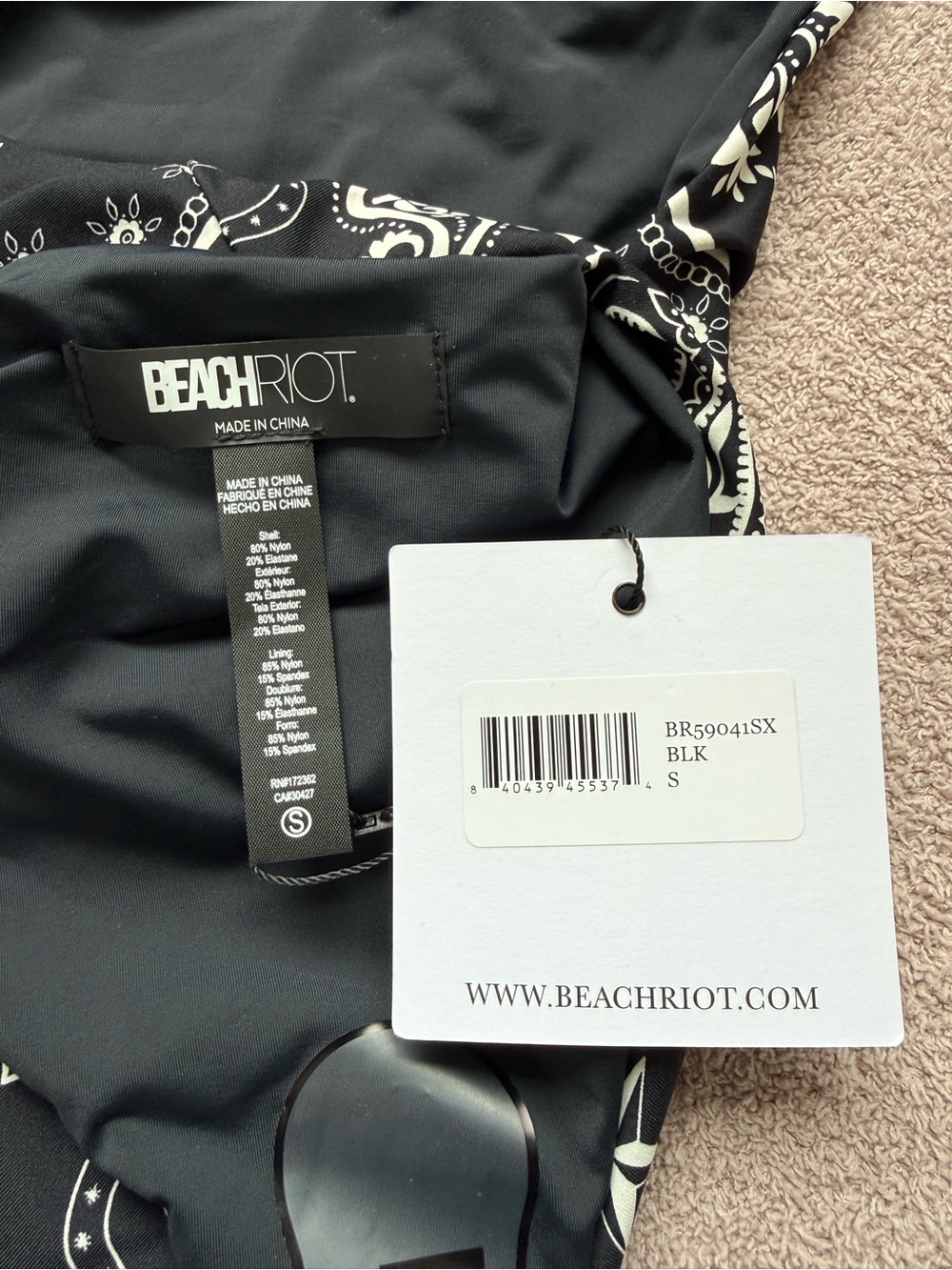 NEW - BEACH RIOT - Stassia One Piece Bandana - BLACK - Picture 6 of 6